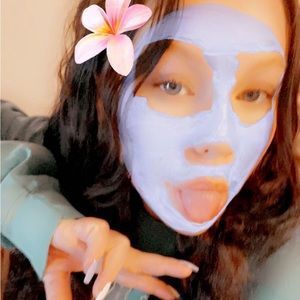 Meet your Posher, Katelyn